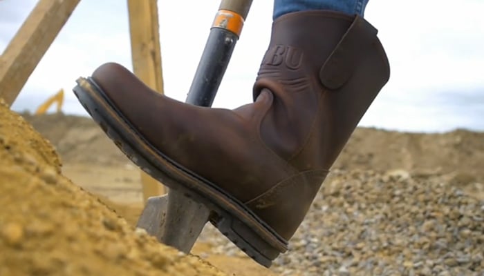 Doing Work Wearing With Composite Safety Toe Lineman Boots